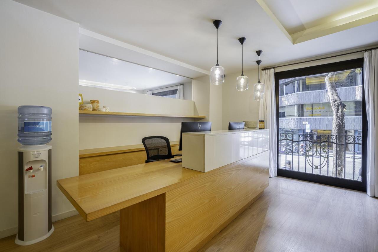 Ola Living Diagonal Apartments Barcelona Luaran gambar
