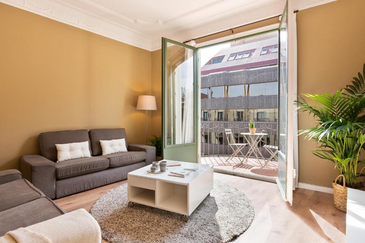 Ola Living Diagonal Apartments Barcelona Luaran gambar